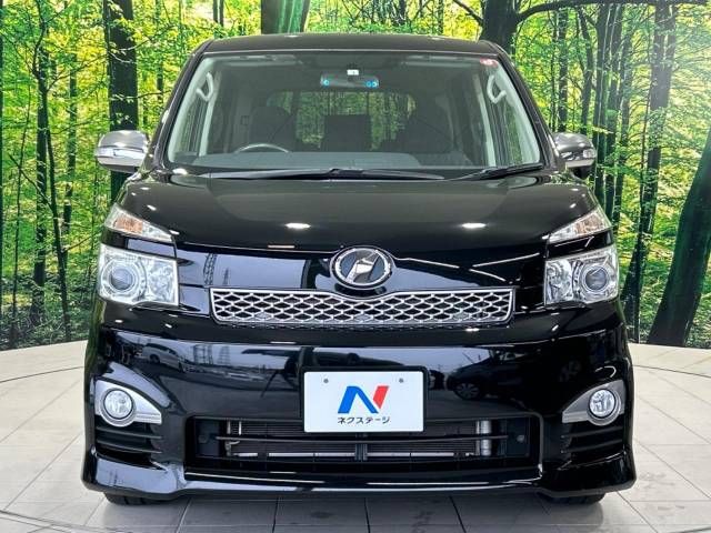 Toyota VOXY 2012-01 12736-14