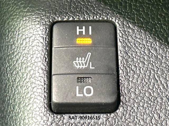 Toyota PRIUS 2017-08 378816-6