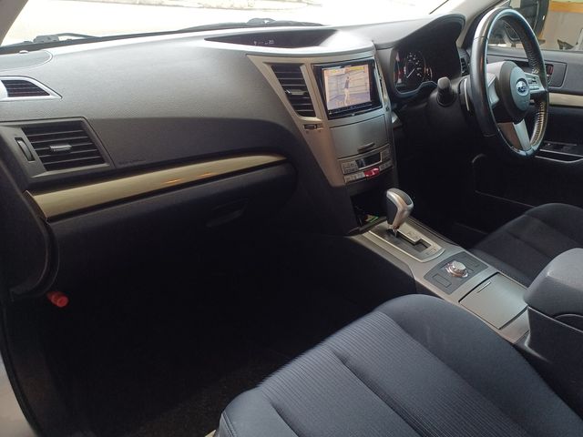 Subaru LEGACY 2011-11 3598-13