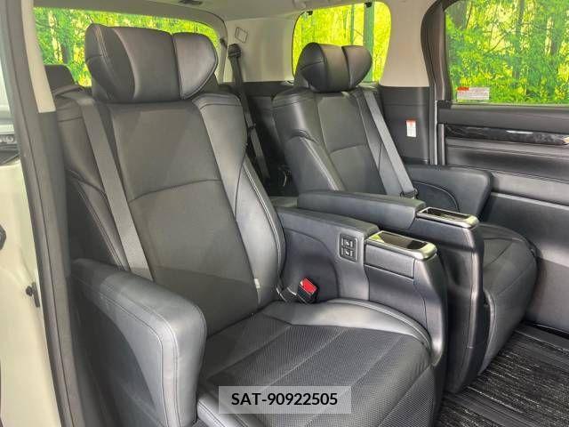 Toyota VELLFIRE 2018-06 287957-9
