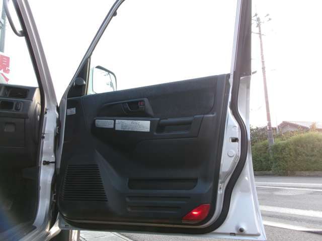 Mitsubishi PAJERO IO 2001-05 182063-15