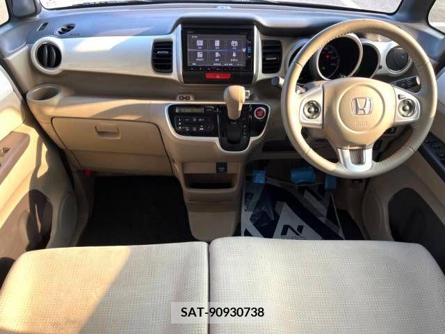 Honda N BOX 2015-10 333803-1