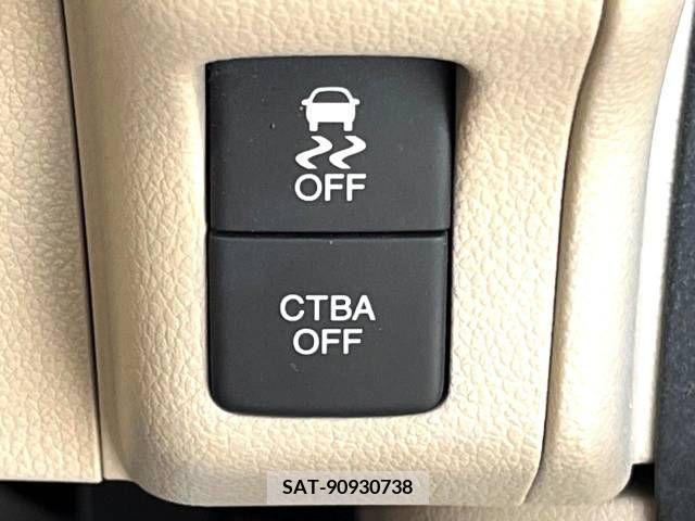 Honda N BOX 2015-10 333803-5