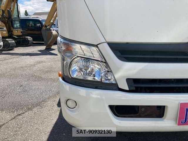 Hino DUTRO 2015-06 339048-6
