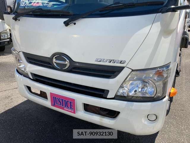 Hino DUTRO 2015-06 339048-4