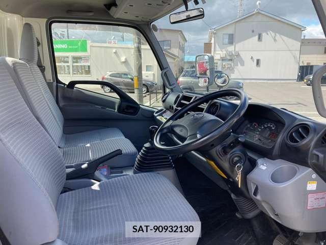 Hino DUTRO 2015-06 339048-14