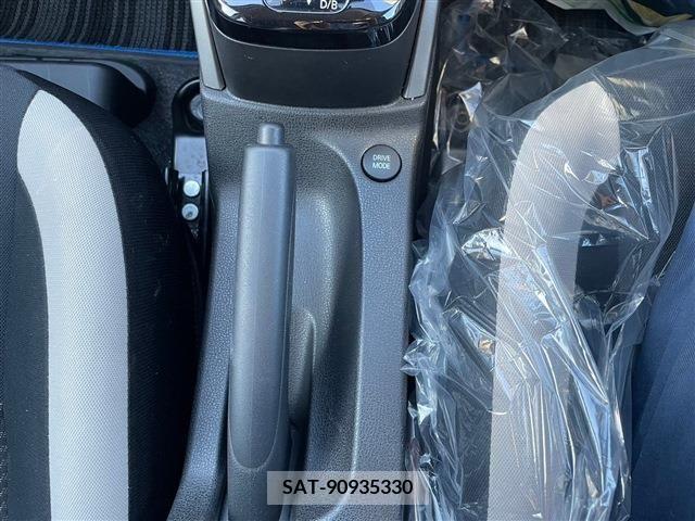 Nissan NOTE 2020-06 365353-26