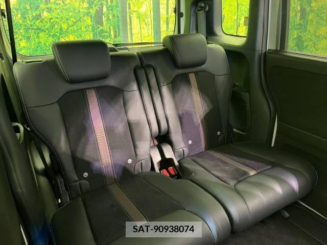 Honda N BOX CUSTOM 2019-03 279000-9