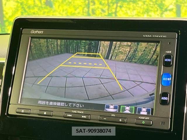 Honda N BOX CUSTOM 2019-03 279000-4