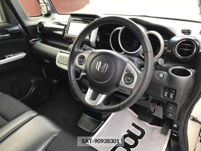 Honda N BOX CUSTOM 2015-08 306780-10