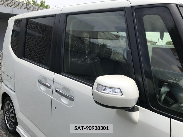 Honda N BOX CUSTOM 2015-08 306780-4