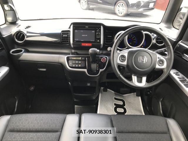 Honda N BOX CUSTOM 2015-08 306780-8