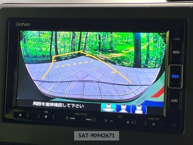 Honda N BOX CUSTOM 2023-03 279041-5