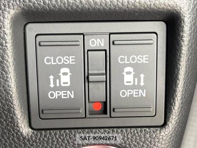 Honda N BOX CUSTOM 2023-03 279041-3