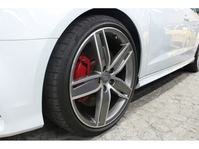 Audi S3 2018-02 2521-28