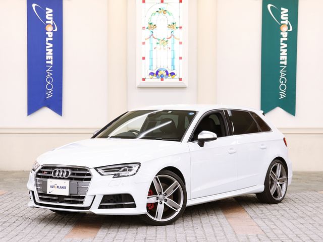 Audi S3 2018-02 2521-0
