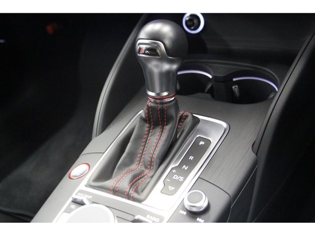 Audi S3 2018-02 2521-4