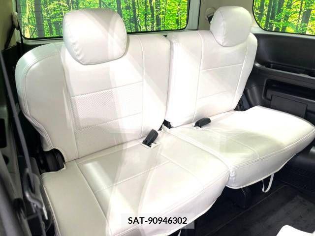 Nissan SERENA 2009-02 284285-10