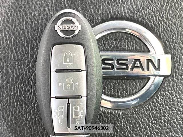 Nissan SERENA 2009-02 284285-6