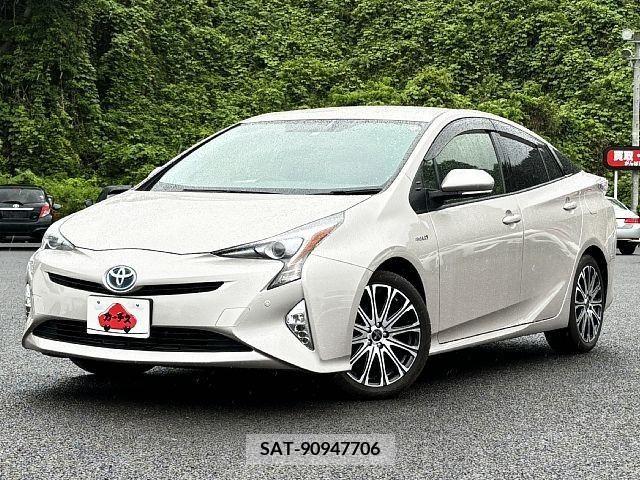 Toyota PRIUS 2016-02 282193-0