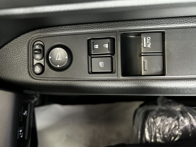 Honda N-VAN 2023-05 11657-25