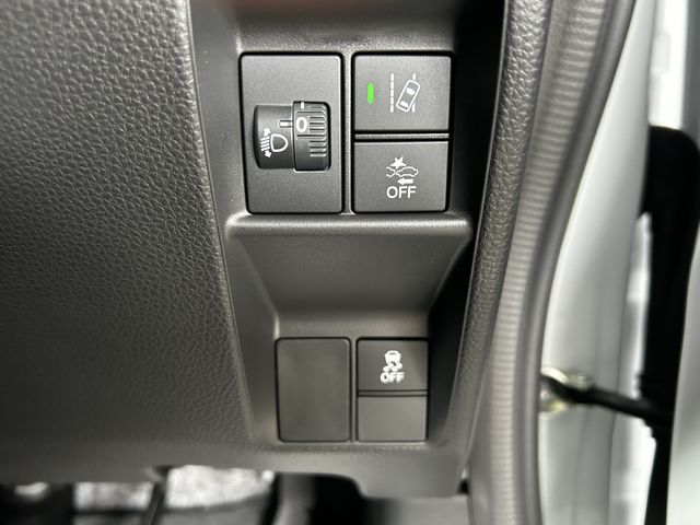 Honda N-VAN 2023-05 11657-24