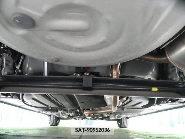 Toyota SIENTA 2018-07 221746-19