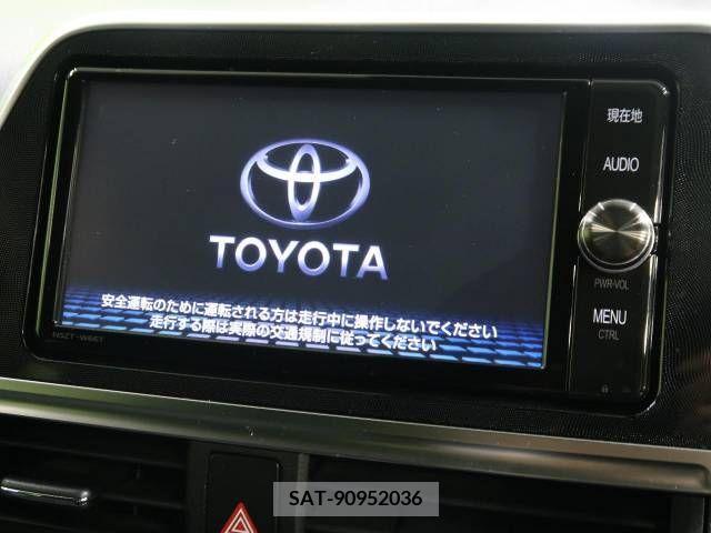 Toyota SIENTA 2018-07 221746-2
