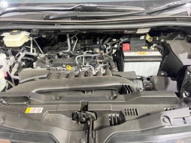 Toyota NOAH 2023-07 180809-17
