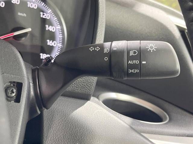 Toyota NOAH 2023-07 180809-6