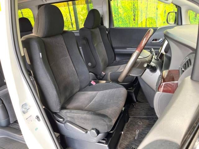 Toyota VELLFIRE 2012-02 25081-8