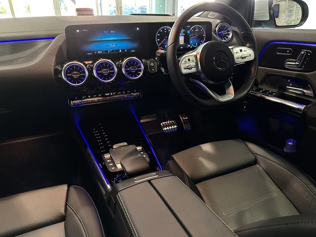 Mercedes Benz GLA-CLASS 2021-11 19161-7