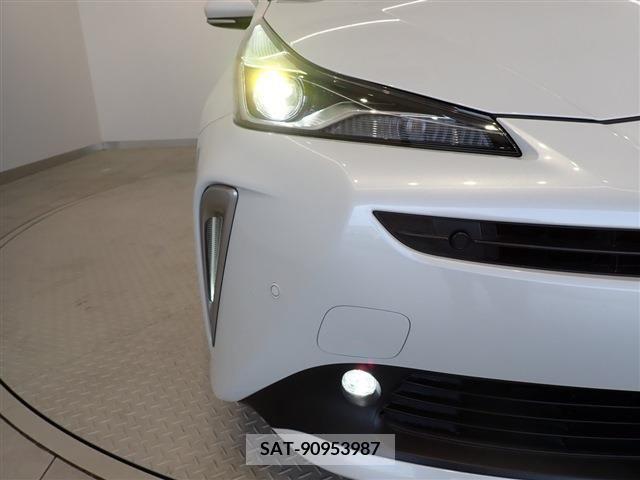 Toyota PRIUS 2021-11 366538-8