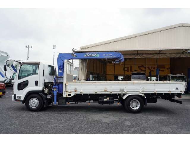 Isuzu FORWARD 2011-09 24930-2