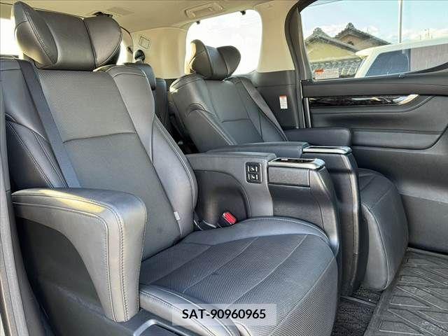 Toyota ALPHARD 2021-09 258859-17
