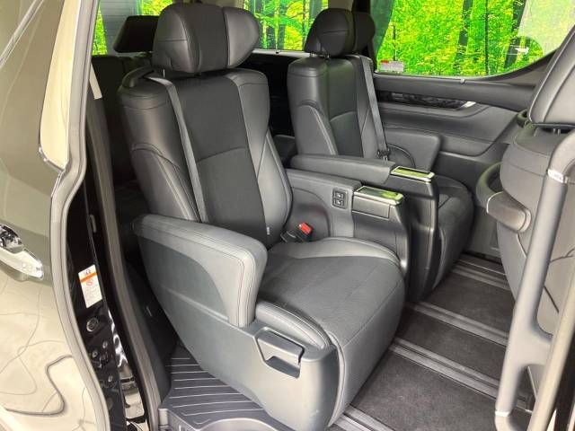 Toyota ALPHARD 2021-07 12618-9