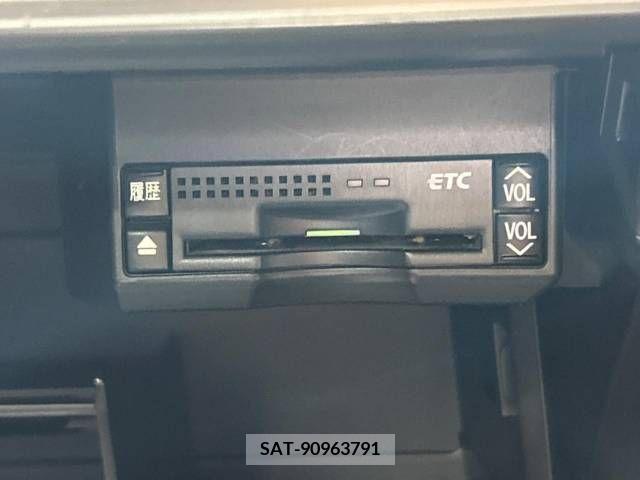 Lexus CT 2011-07 334252-4