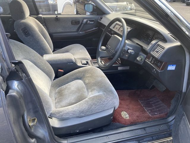 Nissan CIMA 1988-06 182139-17