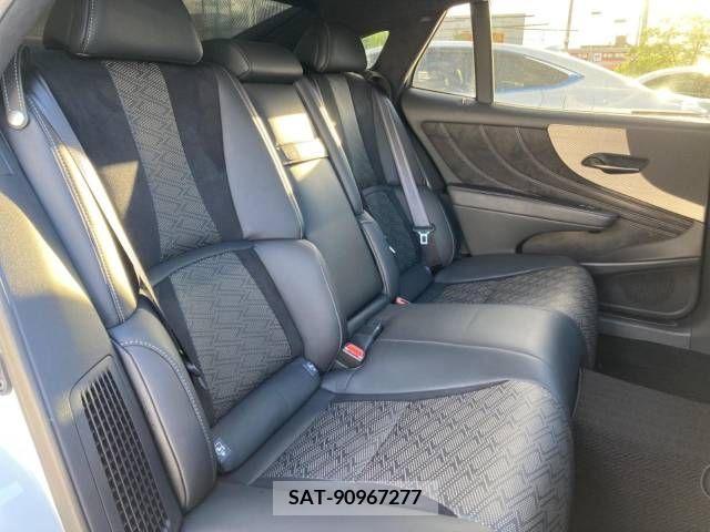 Lexus LS 2019-01 397116-11