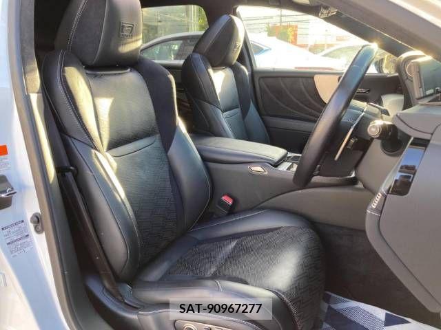 Lexus LS 2019-01 397116-10