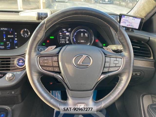 Lexus LS 2019-01 397116-9