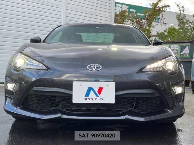 Toyota 86 2017-12 388926-14