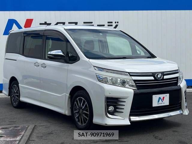 Toyota VOXY 2015-03 250834-16