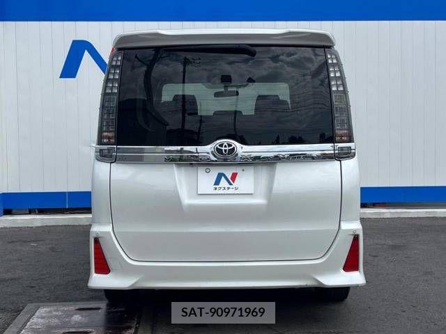 Toyota VOXY 2015-03 250834-15