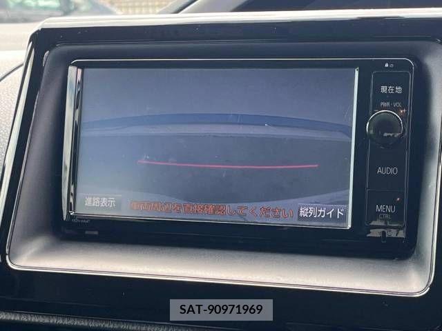 Toyota VOXY 2015-03 250834-3