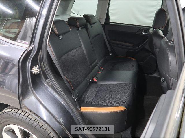 Subaru FORESTER 2018-04 213472-4
