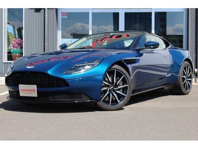 Aston Martin Aston Martin 2018-06 17556-0