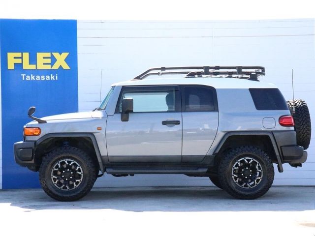 Toyota FJ CRUISER 2014-01 183228-8