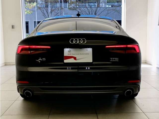 Audi A5 2017-09 23798-3