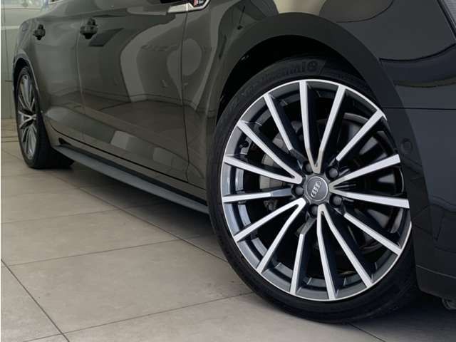 Audi A5 2017-09 23798-6